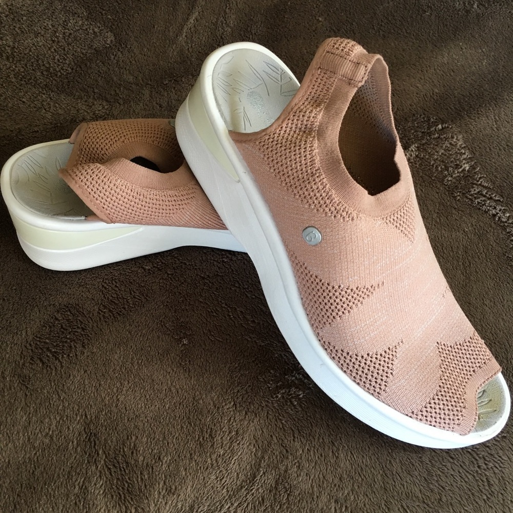 Bzees shoes